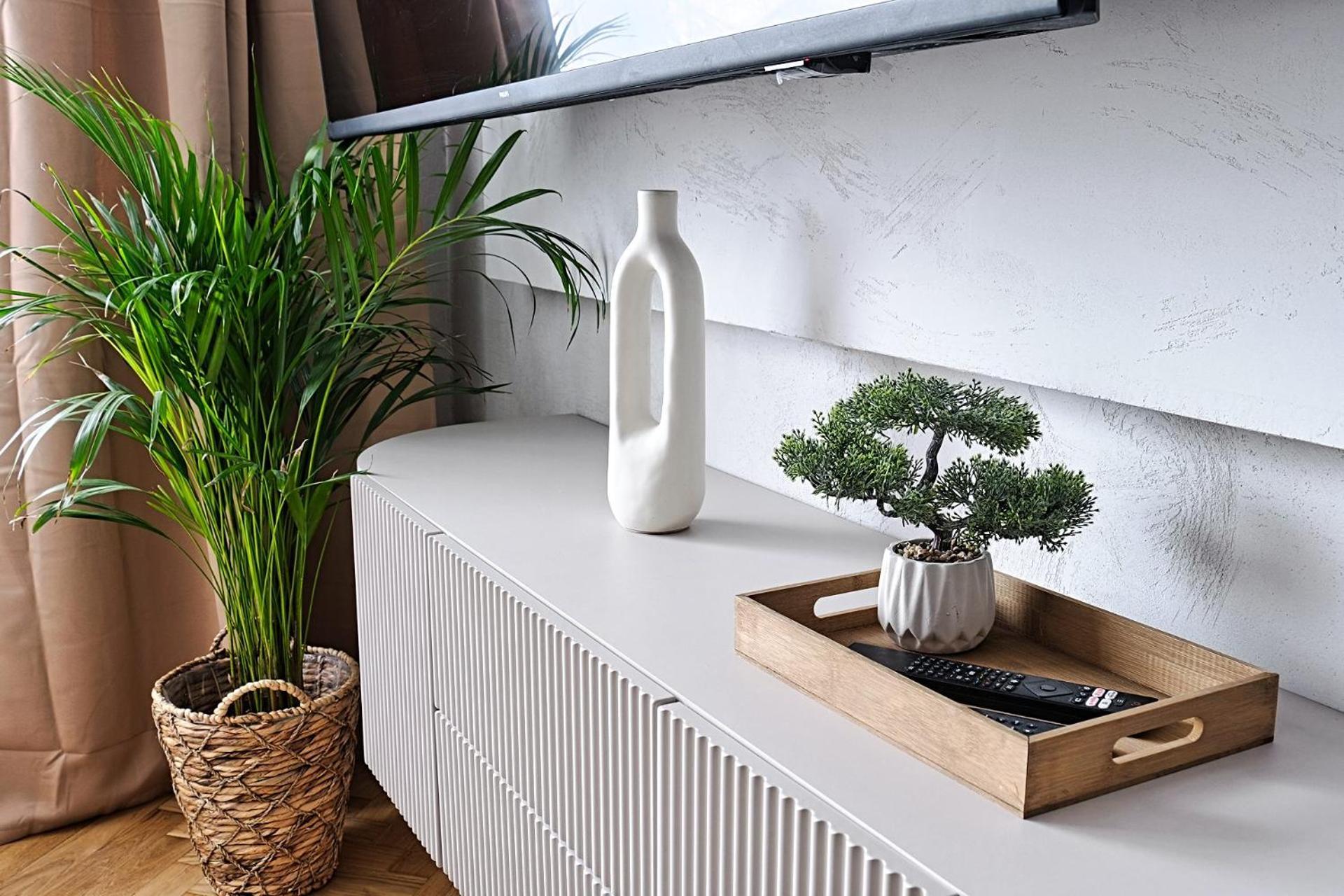 *top* Full Black Out A/c Fast Wi-fi, Standing Desk Lägenhet *